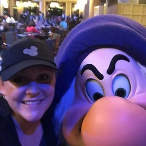 Meet your Posher, Tiffany